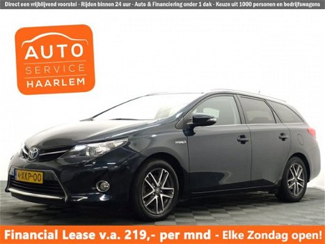 Toyota Auris Touring Sports - 1.8 Hybrid Executive Aut Panodak, Navi, Xenon, Camera, Full - 1