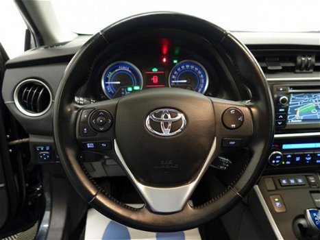 Toyota Auris Touring Sports - 1.8 Hybrid Executive Aut Panodak, Navi, Xenon, Camera, Full - 1