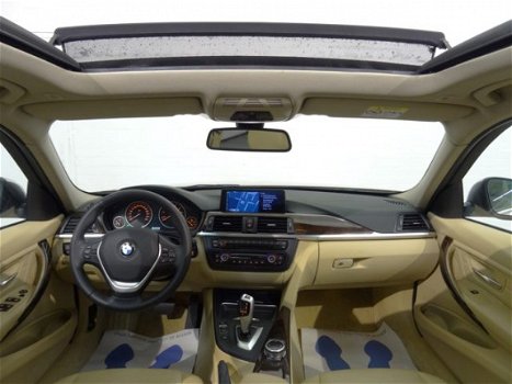 BMW 3-serie Touring - 316I HIGH EXECUTIVE AUT8, Panodak, Leer, Navi Pro, Xenon, Full - 1