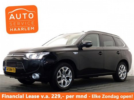 Mitsubishi Outlander - 2.0 PHEV INSTYLE + 4WD Aut, , Schuifdak, Leer, Navi, Camera, ECC, LMV full - 1