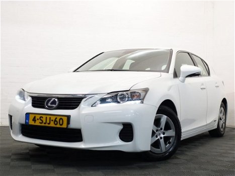 Lexus CT 200h - HYBRID EXECUTIVE Automaat Navi, Xenon, ECC, LMV - 1