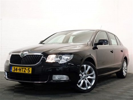 Skoda Superb - 1.8 TSI 161PK Elegance DSG7, ECC, LMV, Comfort stoelen - 1