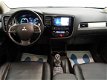 Mitsubishi Outlander - 2.0 PHEV Instyle Plus 4WD AUT, Schuifdak, Leer, Navi, Camera, LMV - 1 - Thumbnail