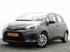 Toyota Yaris - 1.5 Full Hybrid Aspiration Navi, Camera, Xenon Led, LMV