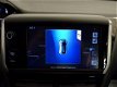 Peugeot 208 - 1.4 E-HDI BLUE LEASE Automaat, Navi, Airco, PDC, Verbruik 1:29 - 1 - Thumbnail