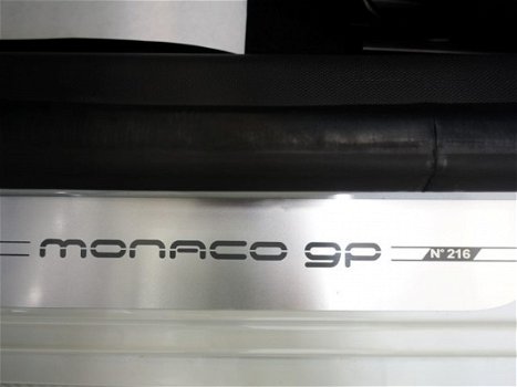 Renault Clio - 1.6 Turbo 200pk R.S. Monaco GP Serie Limitee [ Nr 216 ] Aut, Leer, Navi, Camera, Xeno - 1