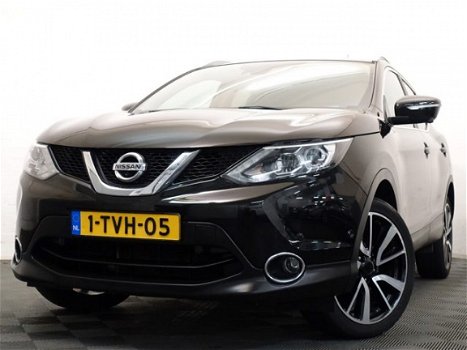 Nissan Qashqai - 1.2 CONNECT EDITION Pano, Leer, 360 Camera, Xenon, Navi, Full - 1