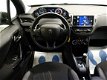 Peugeot 208 - 1.4 e-HDi Blue Lease AUTOMAAT, Navi, Airco, 5 deurs [verbruik 1:29.4 ] - 1 - Thumbnail