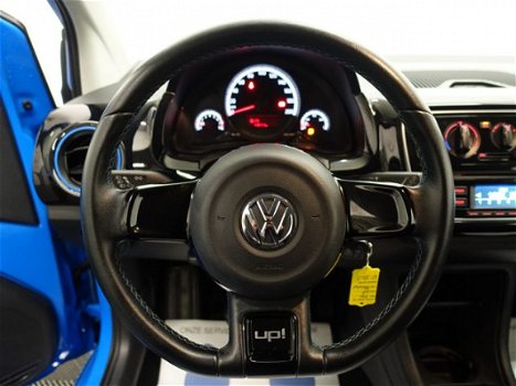 Volkswagen Up! - 1.0 groove up GTI Uitv BlueMotion Airco, LMV, Navi [Rij al vanaf 109, - pm] - 1