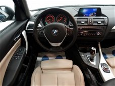 BMW 1-serie - 118d High Executive Aut8, Vol Sport Leer, Navi, Xenon, ECC, LMV