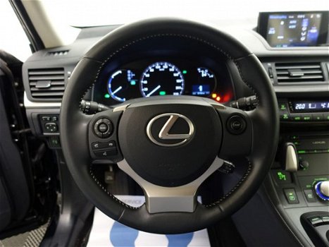 Lexus CT 200h - Hybride Automaat, Alcantara, Navi, ECC, Xenon, LMV, 85 dkm - 1