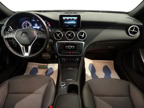 Mercedes-Benz A-klasse - 180 CDI URBAN AMG STYLE AUTOMAAT, Navi, Hleer, ECC, LMV - 1