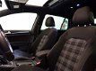 Volkswagen Golf - 1.4 TSI GTE DSG, Panodak-Ruim aanbod met Financial lease - 1 - Thumbnail