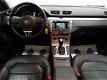 Volkswagen Passat Variant - 1.4 TSI Highline BlueMotion DSG7 Vol Leer, Navi, Flippers, ECC, LMV - 1 - Thumbnail