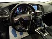 Volvo V40 - 1.6 D2 SUMMUM , Navi , Camera, ECC, LMV, Hleer - 1 - Thumbnail