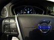 Volvo V40 - 1.6 D2 SUMMUM , Navi , Camera, ECC, LMV, Hleer - 1 - Thumbnail