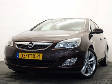 Opel Astra - 1.4 TURBO COSMO SPORT 141pk , Hleer, Navi, ECC, LMV, - 1