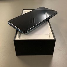 iPhone 11 Pro 256GB Midnight Green