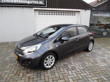 Kia Rio 1.2 CVVT ECOdynamics 5drs BusinessLine Airco/Cruise/Bluetoooth/Nap!! - 2