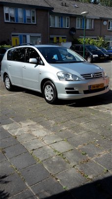 Toyota Avensis Verso 2.0I Linea Luna 6P.