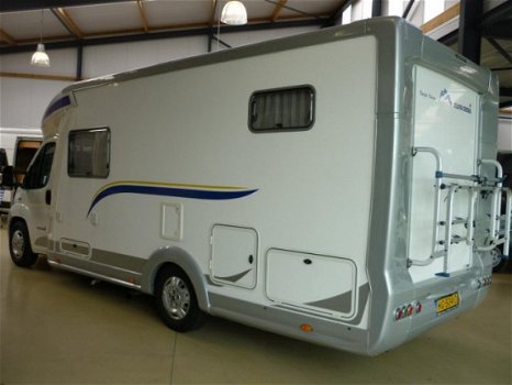 Euramobil Terresta 730 Garage 130PK Enkele Bedden, Airco. Cruise Controle, Zonnepaneel, Schotel - 2