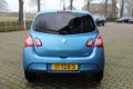 Renault Twingo - 1.2 16V Collection / AIRCO / CRUISE CTR. / ELEK. RAMEN / RADIO-CD - 1 - Thumbnail