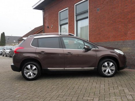 Peugeot 2008 - 1.2 PureTech Blue Lease Executive Panodak | Nieuwstaat - 1