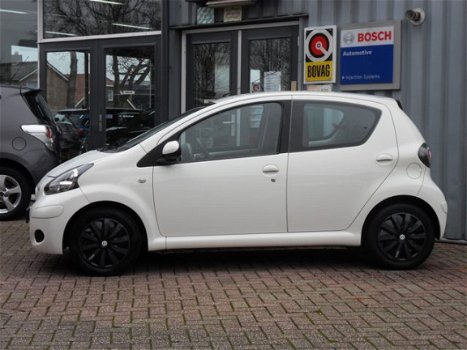 Toyota Aygo - 1.0-12V Access Airco | 6 MAAND BOVAG GARANTIE - 1