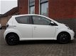 Toyota Aygo - 1.0-12V Access Airco | 6 MAAND BOVAG GARANTIE - 1 - Thumbnail