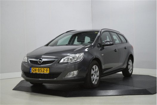 Opel Astra Sports Tourer - 1.7 CDTi Edition Navigatie, Airco, Cruise, PDC - 1