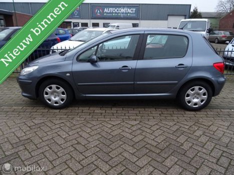 Peugeot 307 - 1.6-16V Premium Automatische airco - 1