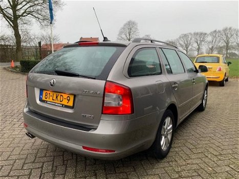 Skoda Octavia Combi - 1.2 TSI Ambition Business Line Automaat, Clima, PDC - 1