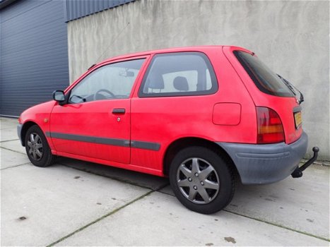 Toyota Starlet - 1.3-16V XLi GTSi automaat, trekhaak - 1