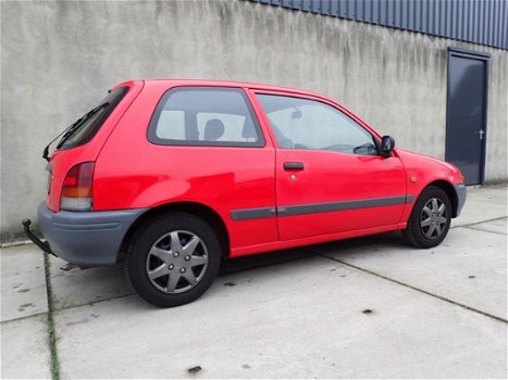 Toyota Starlet - 1.3-16V XLi GTSi automaat, trekhaak - 1