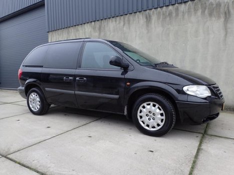 Chrysler Voyager - 3.3i V6 LX Automaat, leder, NAV, airco - 1