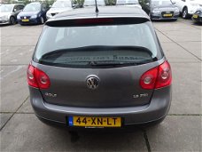 Volkswagen Golf - 1.6 FSI Trendline Business