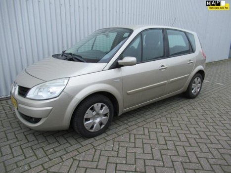 Renault Scénic - 1.6-16V Business Line - 1