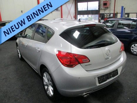 Opel Astra - 1.4 Turbo Business + nieuwstaat - 1