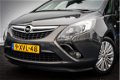 Opel Zafira Tourer - 1.6 CDTI Business+ 7p. Xenon/ Sportstoelen/ Panoramdak/ Trekhaak/ Camera/ Pdc/ - 1 - Thumbnail