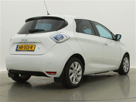 Renault Zoe - Q210 Zen Quickcharge 22 kWh (ex Accu) / Navigatie + Camera / Climate en Cruise control - 1