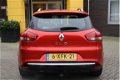 Renault Clio Estate - TCe 120 Expression - 1 - Thumbnail