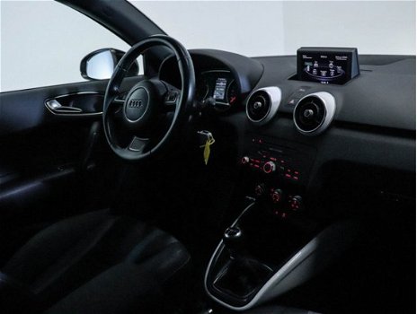 Audi A1 - 1.2 TFSI 85 PK Pro Line | Xenon | navigatie | Climat cotrole | - 1