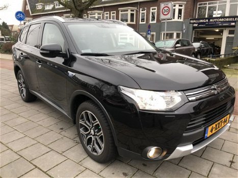 Mitsubishi Outlander - 2.0 PHEV Executive Edition X-Line INC BTW nieuwstaat - 1