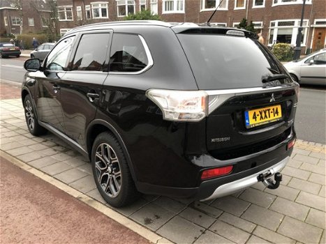 Mitsubishi Outlander - 2.0 PHEV Executive Edition X-Line INC BTW nieuwstaat - 1