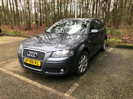 Audi A3 Sportback - 2.0 TDI Ambiente - 1