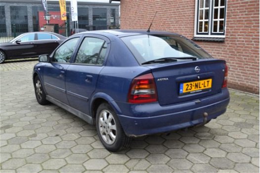 Opel Astra - 1.6 Njoy bj.2003 179.000 km airco lm.velgen el.ramen trekhaak radio/cd+stuurbediening m - 1