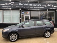 Ford Focus Wagon - 1.6 Ghia