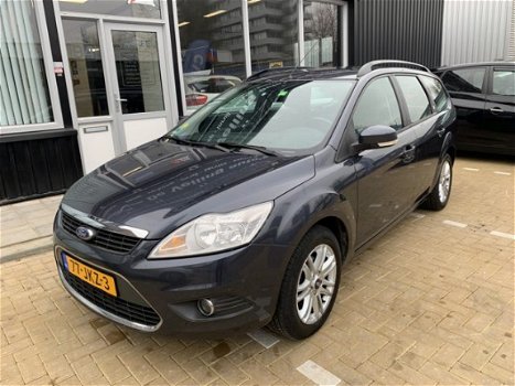 Ford Focus Wagon - 1.6 Ghia - 1