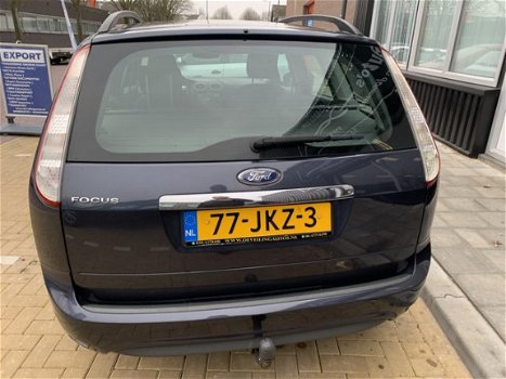 Ford Focus Wagon - 1.6 Ghia - 1