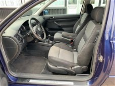 Volkswagen Golf - 1.4-16V Ocean